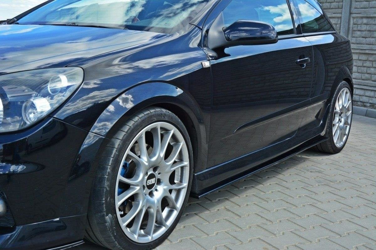 Maxton Design Difusores de taloneras laterales para Opel Astra H (FOR OPC / VXR) - imagen 2