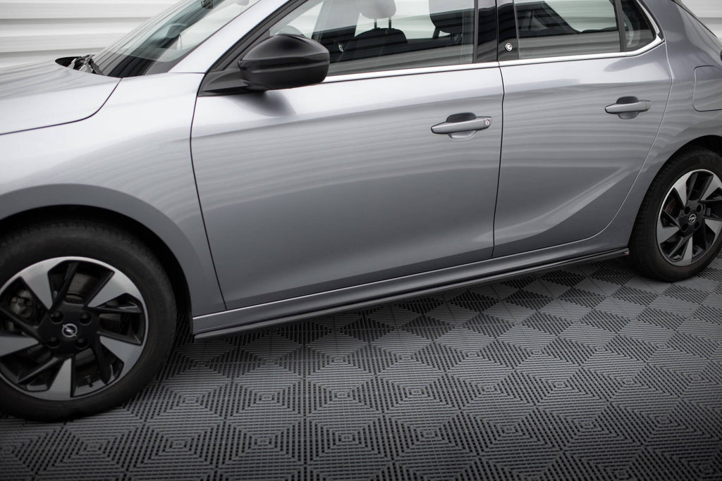 Maxton Design Difusores de taloneras laterales para Opel Corsa F ( Mk6) - imagen 1