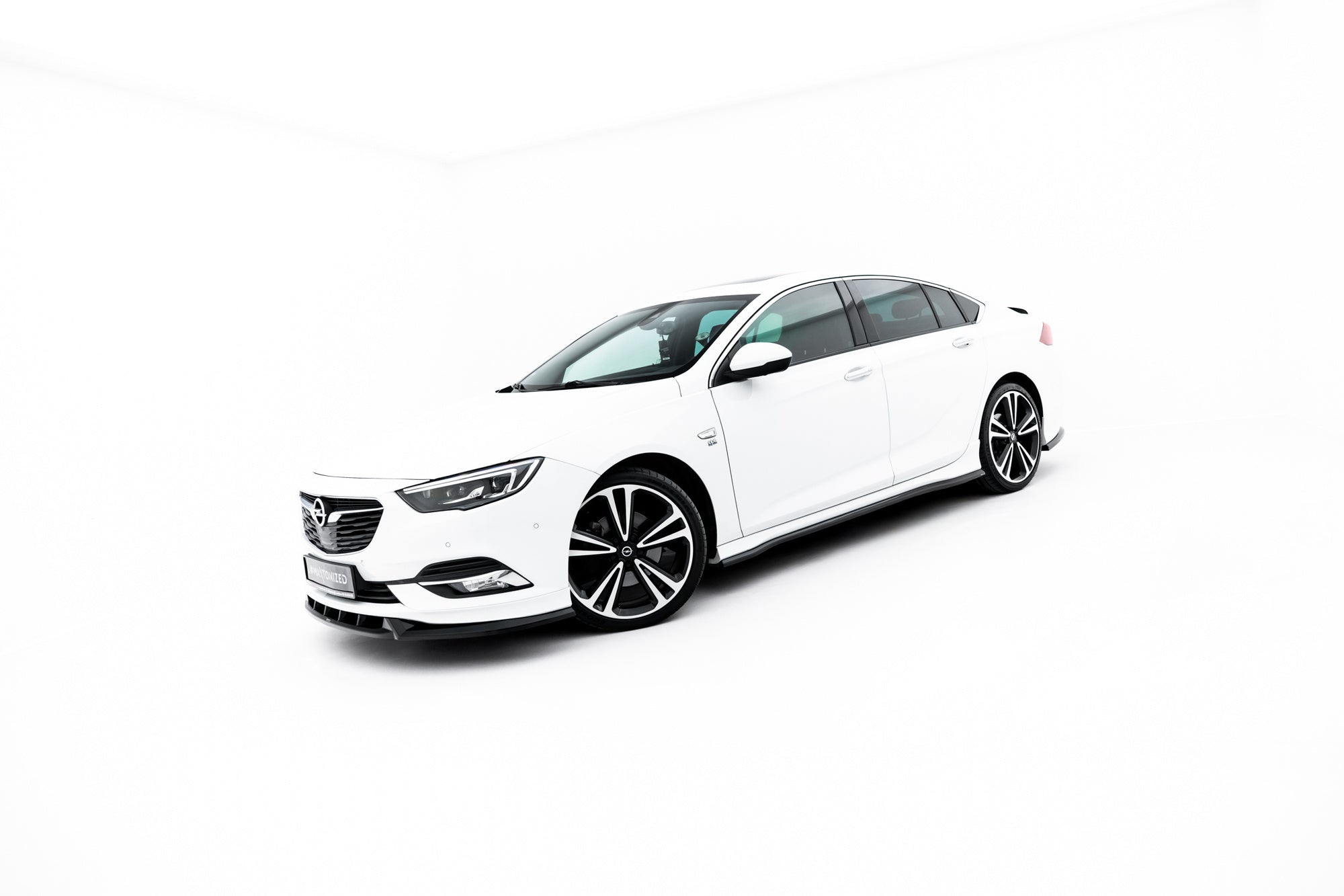 Maxton Design Difusores de taloneras laterales para Opel Insignia OPC-Line Mk2 - imagen 2
