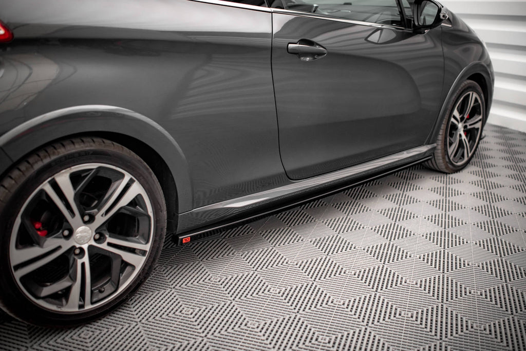 Maxton Design Difusores de taloneras laterales para Peugeot 208 GTi Mk1 - imagen 2