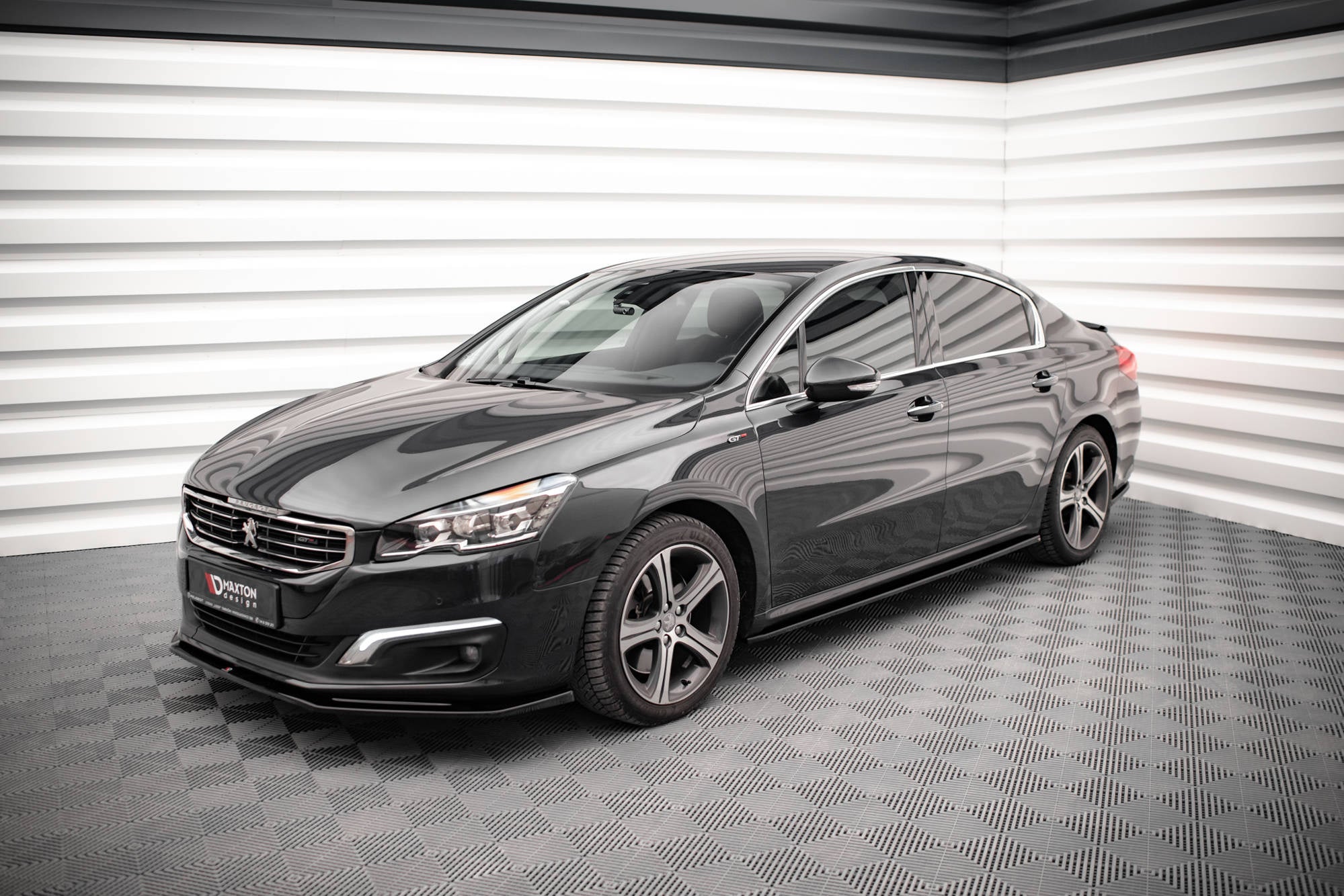 Maxton Design Difusores de taloneras laterales para Peugeot 508 GT Mk1 Facelift - imagen 3