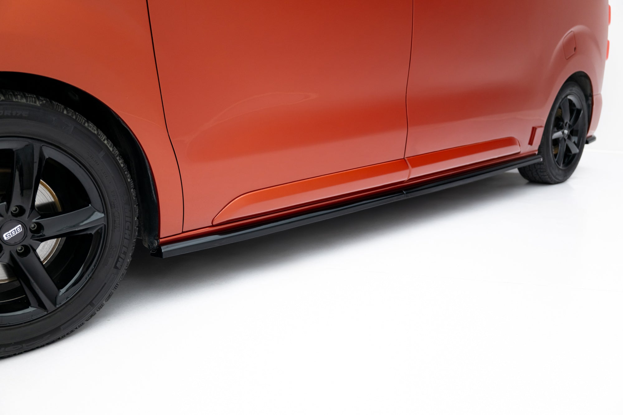 Maxton Design Difusores de taloneras laterales para Peugeot Expert l2 /l3 Mk3 - imagen 1