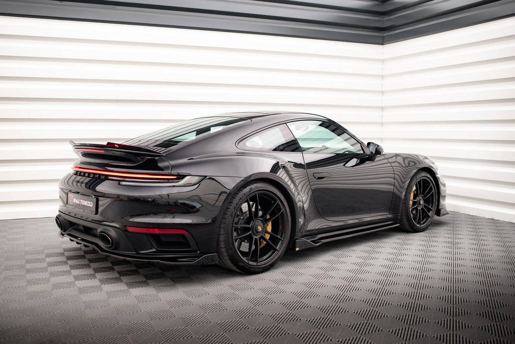 Maxton Design Difusores de taloneras laterales para Porsche 911 Turbo S Sport Package 992 - imagen 3