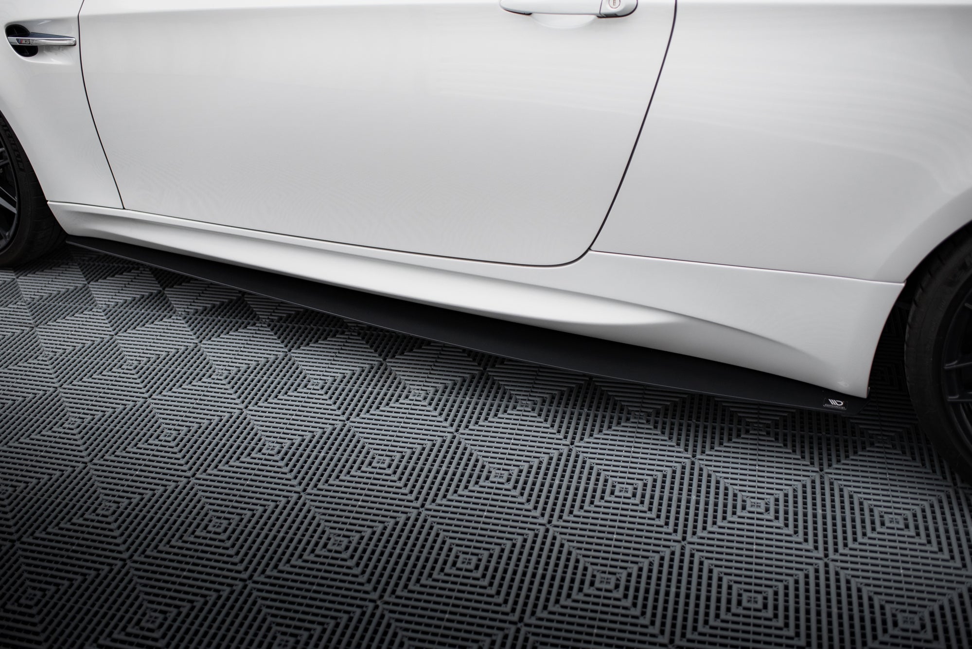 Maxton Design Racing Side Skirts Diffusers para BMW M3 E92 / E93 - imagen 2