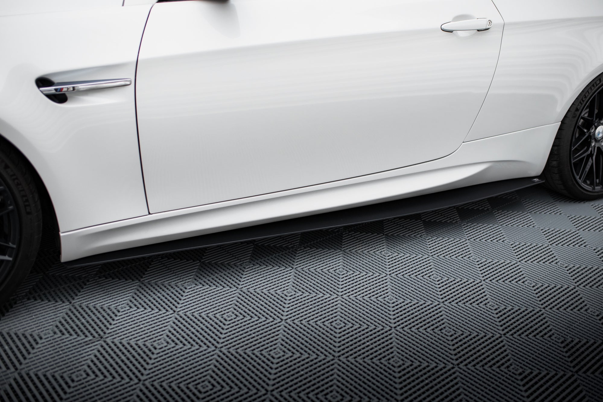 Maxton Design Racing Side Skirts Diffusers para BMW M3 E92 / E93 - imagen 1