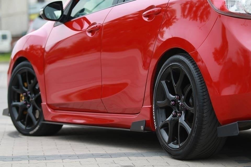 Maxton Design Racing Side Skirts Diffusers para Mazda 3 Mk2 MPS - imagen 1