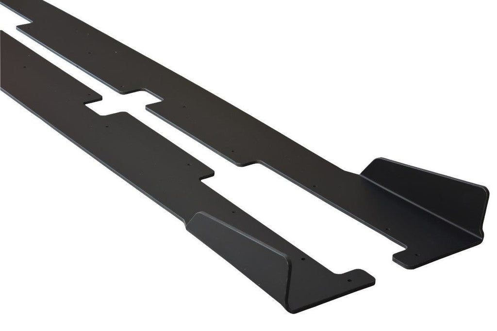Maxton Design Racing Side Skirts Diffusers V.1 para Ford Fiesta Mk8 ST / ST-Line - imagen 6