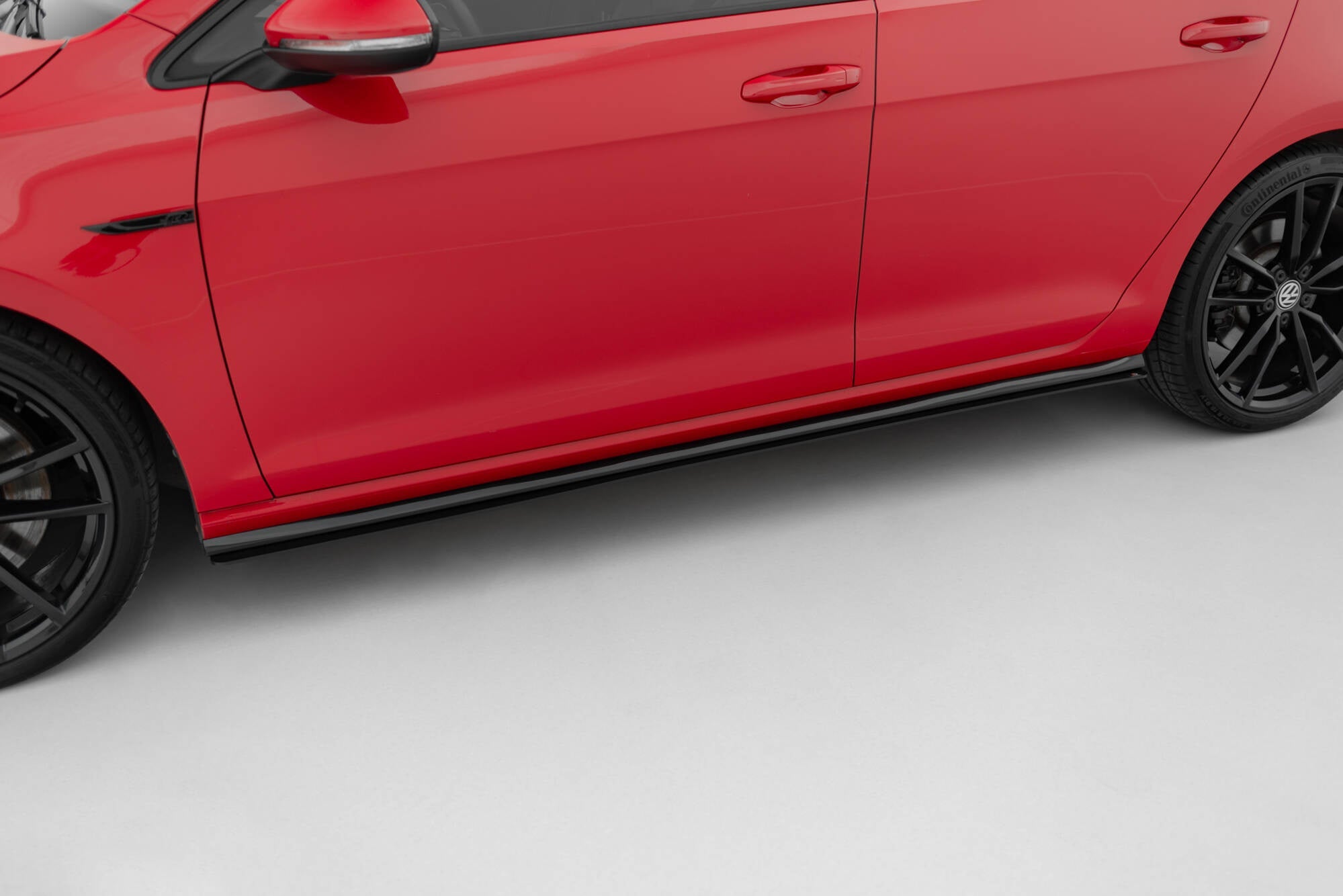 Maxton Design Racing Side Skirts Diffusers para Volkswagen Golf Mk7 R / R-Line Facelift - imagen 3