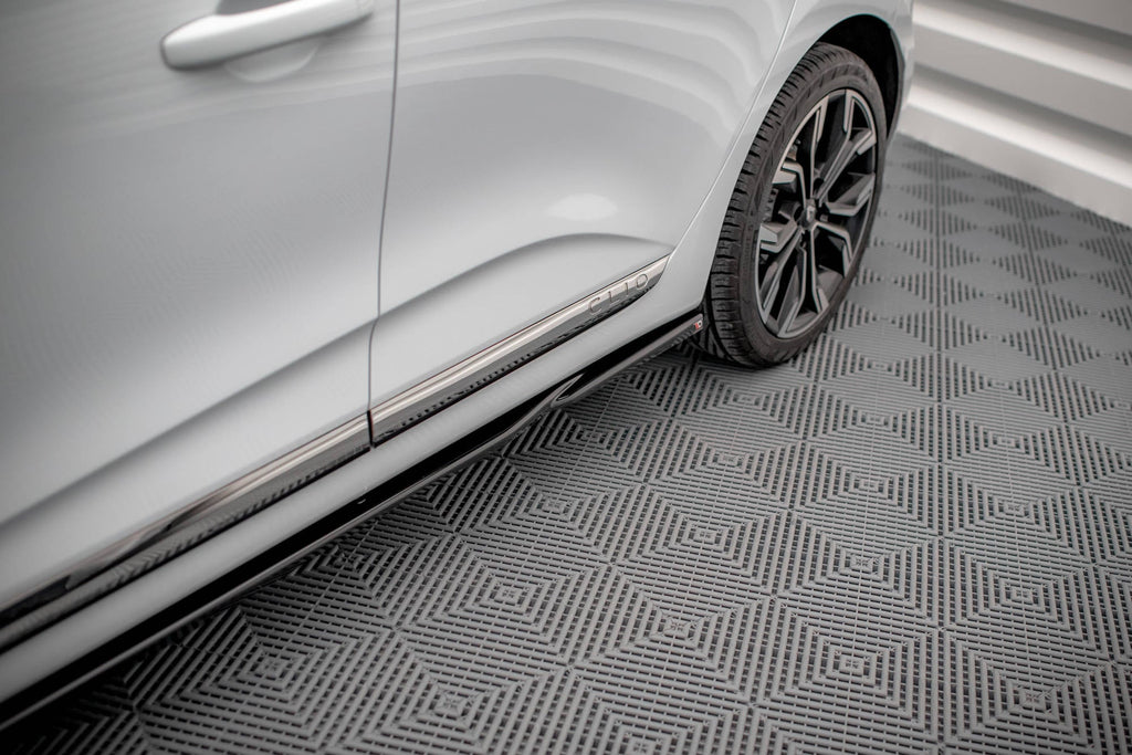 Maxton Design Difusores de taloneras laterales para Renault Clio Mk5 - imagen 1
