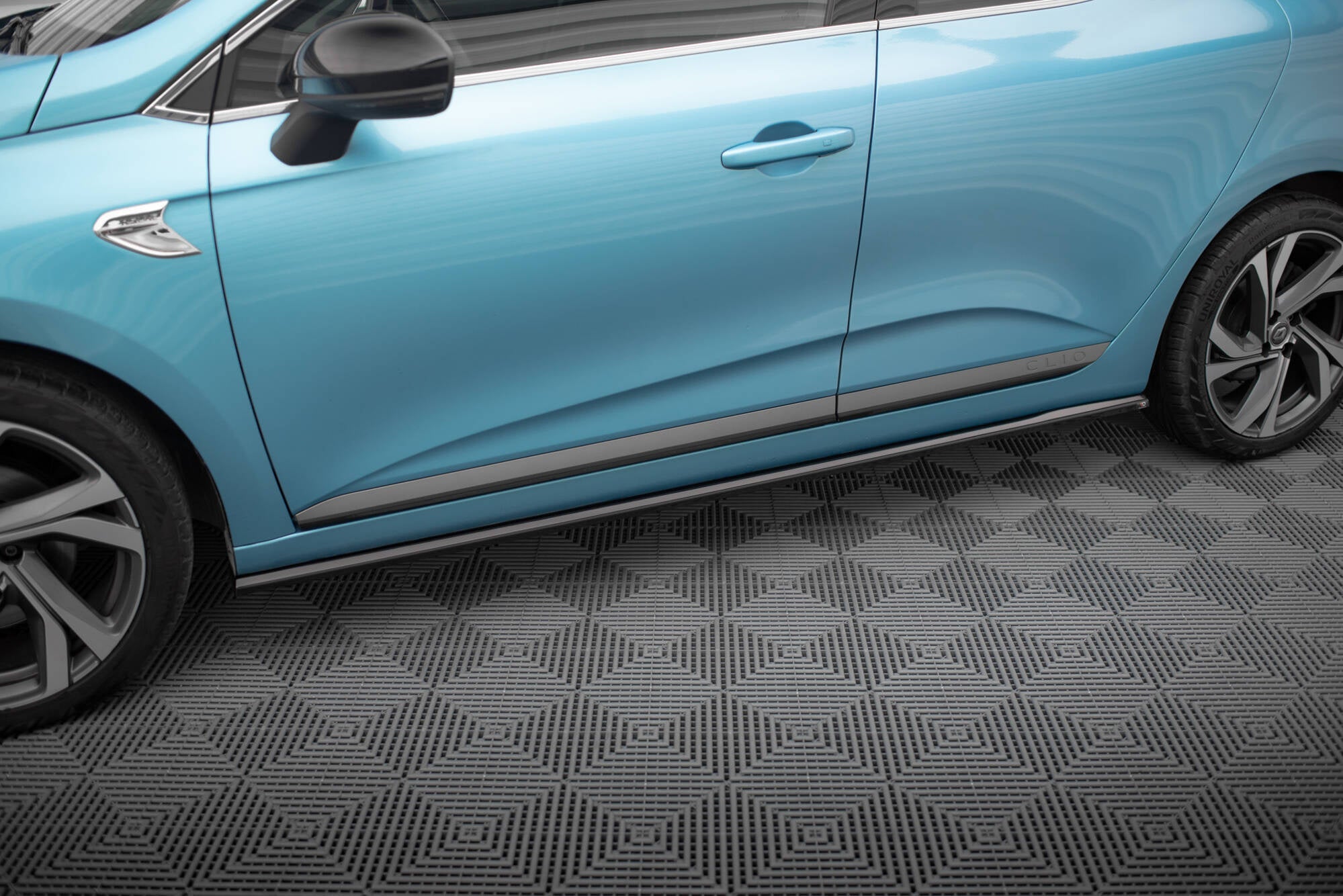 Maxton Design Difusores de taloneras laterales para Renault Clio R.S. Line Mk5 - imagen 1