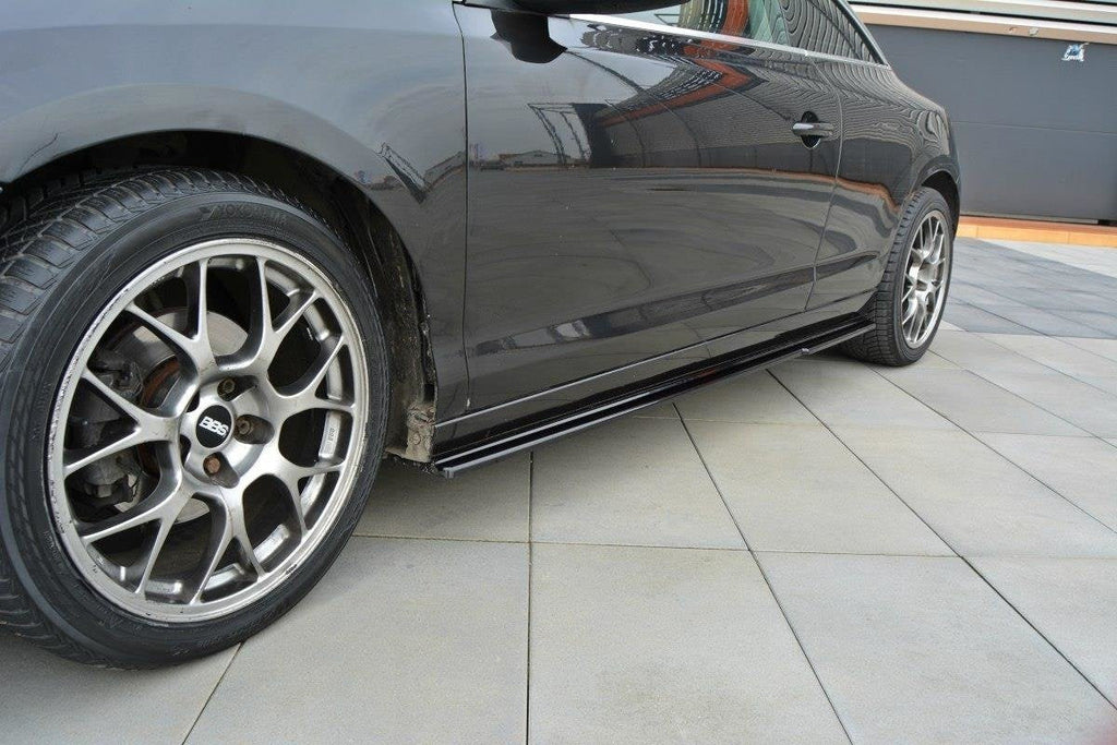 Maxton Design Difusores de taloneras laterales para Renault Laguna Coupe Mk3 - imagen 1