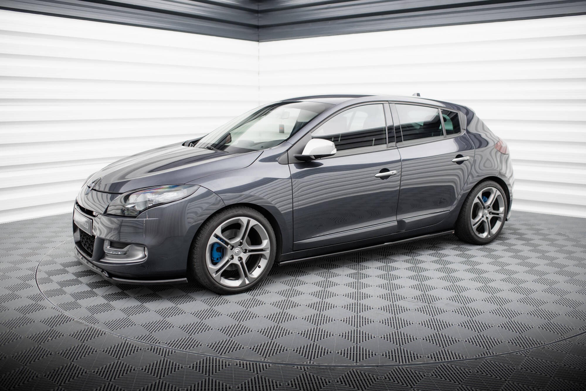 Maxton Design Difusores de taloneras laterales para Renault Megane GT Mk3 Facelift - imagen 2