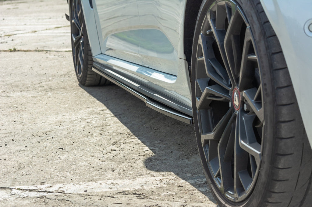 Maxton Design Difusores de taloneras laterales para Renault Megane Mk4 RS - imagen 4