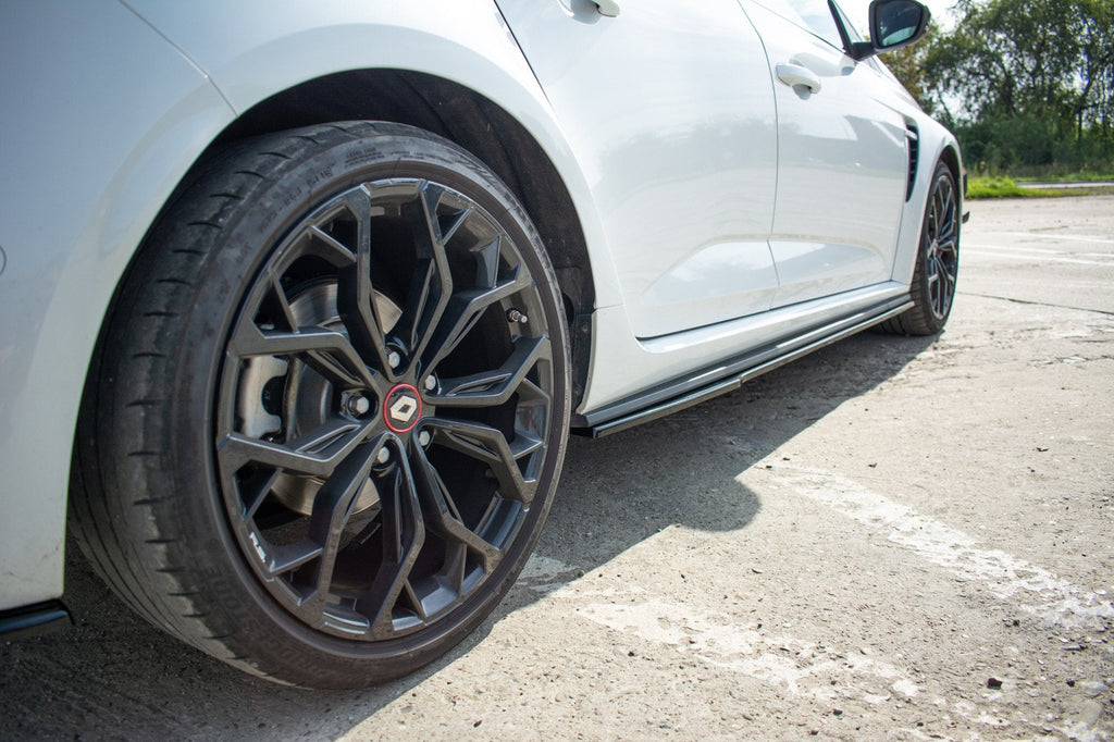 Maxton Design Difusores de taloneras laterales para Renault Megane Mk4 RS - imagen 2
