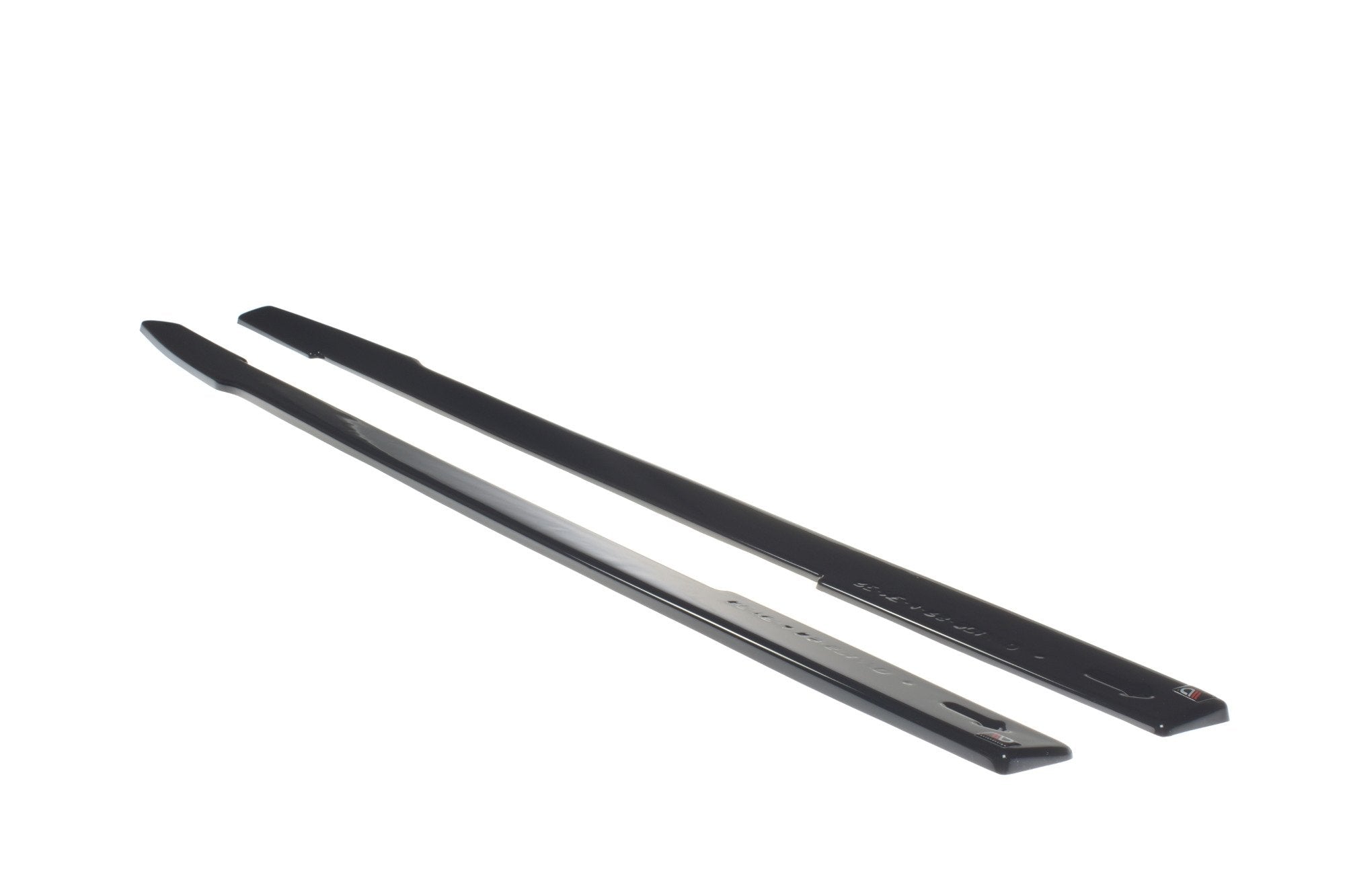 Maxton Design Difusores de taloneras laterales para Renault Megane Mk4 RS - imagen 7