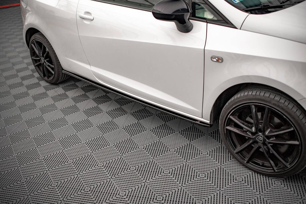 Maxton Design Difusores de taloneras laterales para Seat Ibiza FR SC Mk4 Facelift - imagen 3
