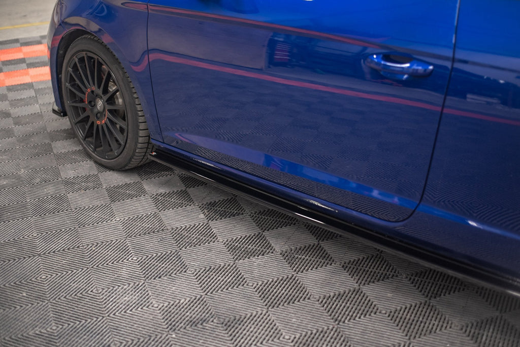 Maxton Design Difusores de taloneras laterales para Seat Leon Cupra / FR SC Mk3 / Mk3 Facelift - imagen 4