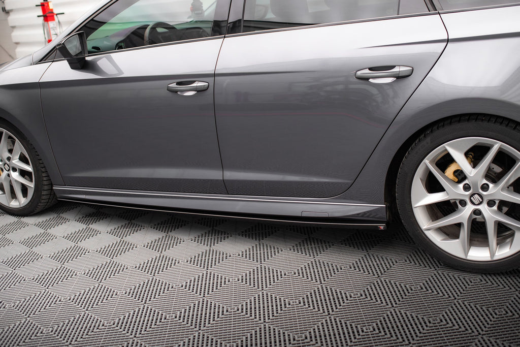 Maxton Design Difusores de taloneras laterales para Seat Leon Cupra / FR / Standard Aero Mk3 / Mk3 Facelift - imagen 3