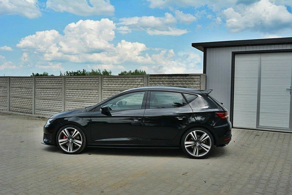 Maxton Design Difusores de taloneras laterales para Seat Leon Mk3 Cupra / FR - imagen 2
