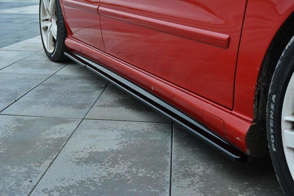 Maxton Design Difusores de taloneras laterales para Seat Leon Mk1 Cupra - imagen 1