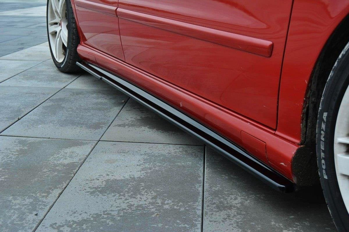Maxton Design Difusores de taloneras laterales para Seat Leon Mk1 Cupra - imagen 1