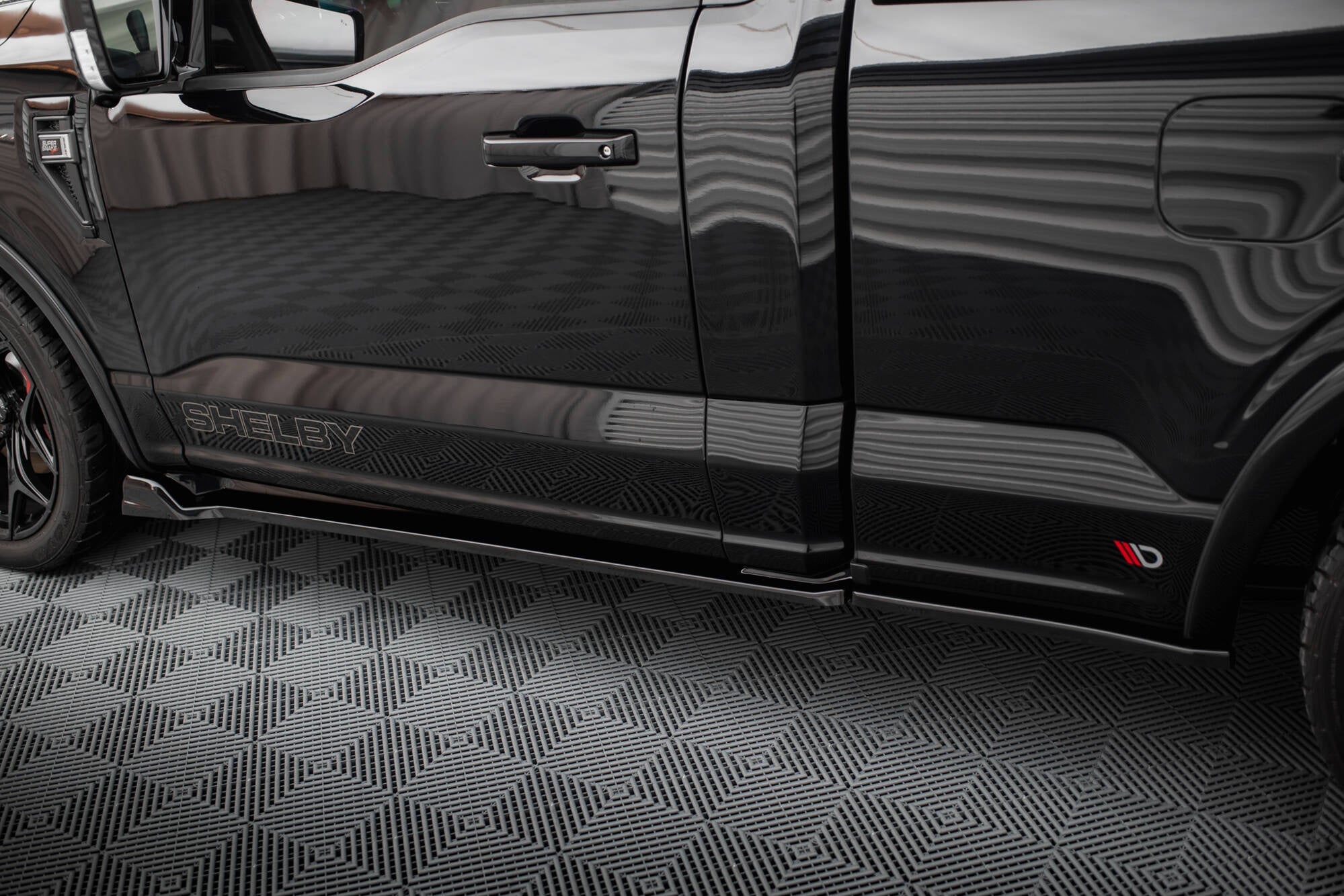 Maxton Design Difusores de taloneras laterales para Shelby F150 Super Snake - imagen 3