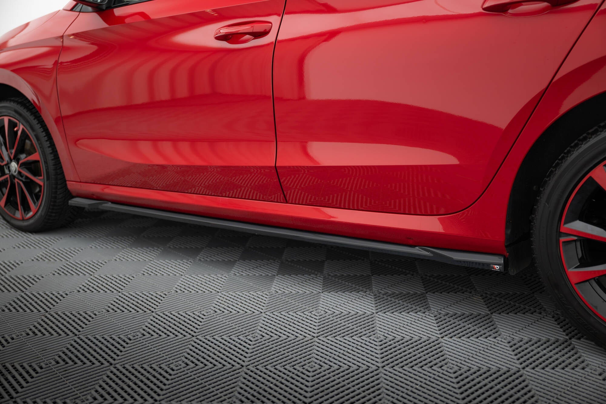 Maxton Design Difusores de taloneras laterales para Skoda Fabia Mk4 - imagen 3
