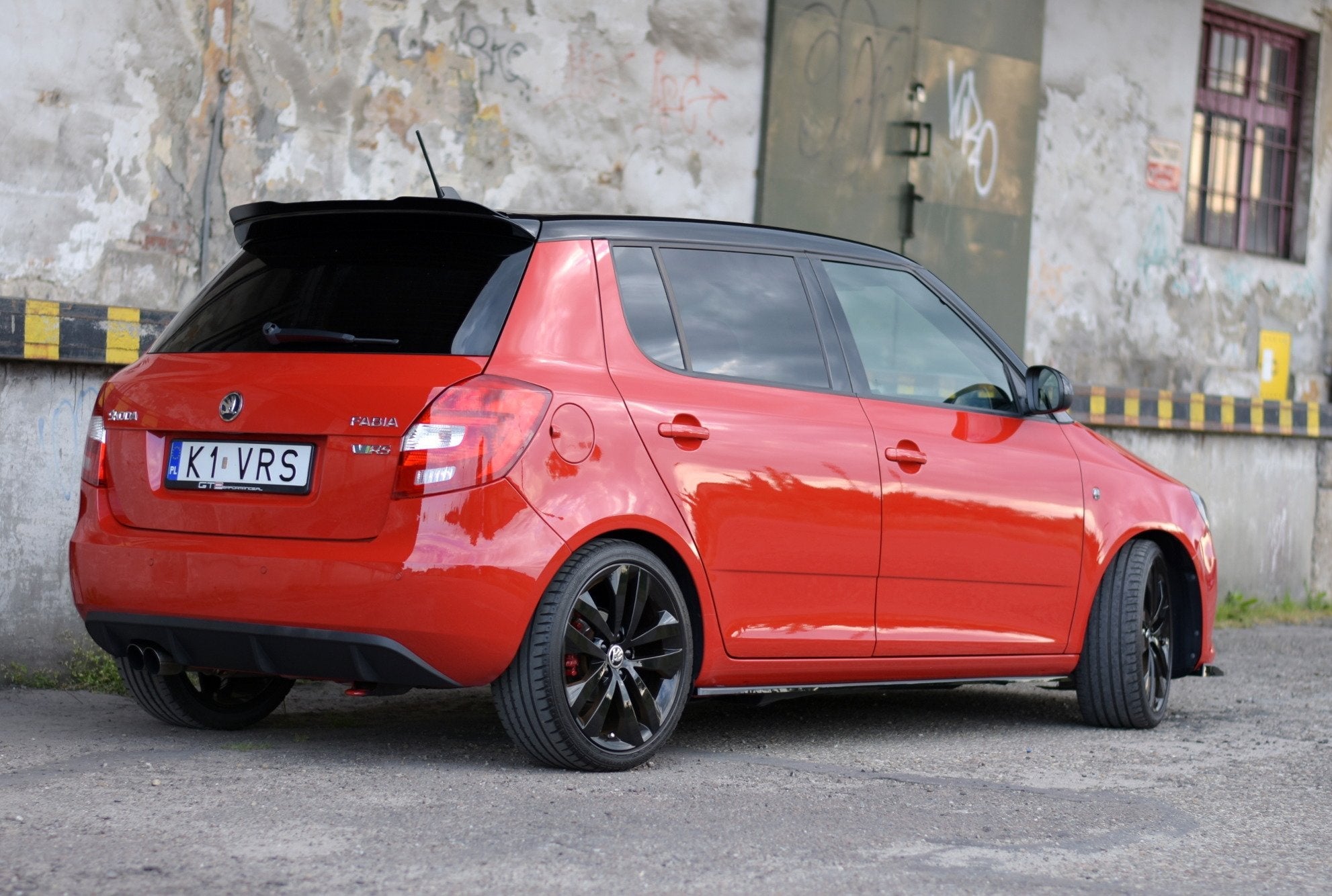 Maxton Design Difusores de taloneras laterales para Skoda Fabia RS Mk2 - imagen 3