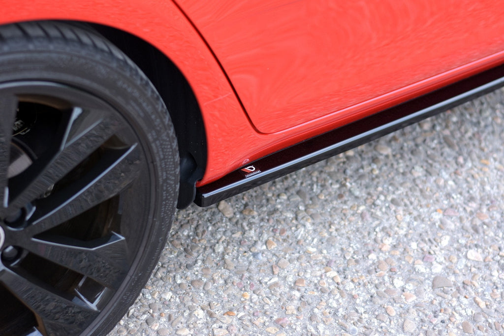 Maxton Design Difusores de taloneras laterales para Skoda Fabia RS Mk2 - imagen 2