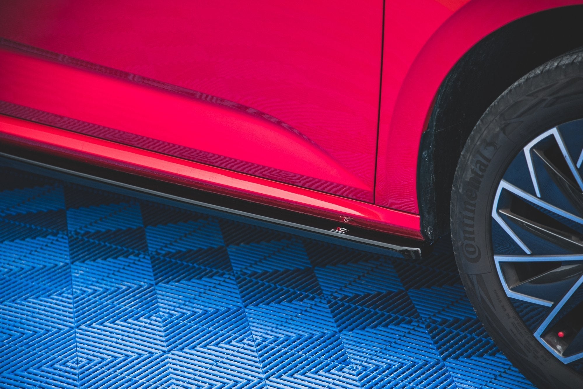 Maxton Design Difusores de taloneras laterales para Skoda Kamiq - imagen 3