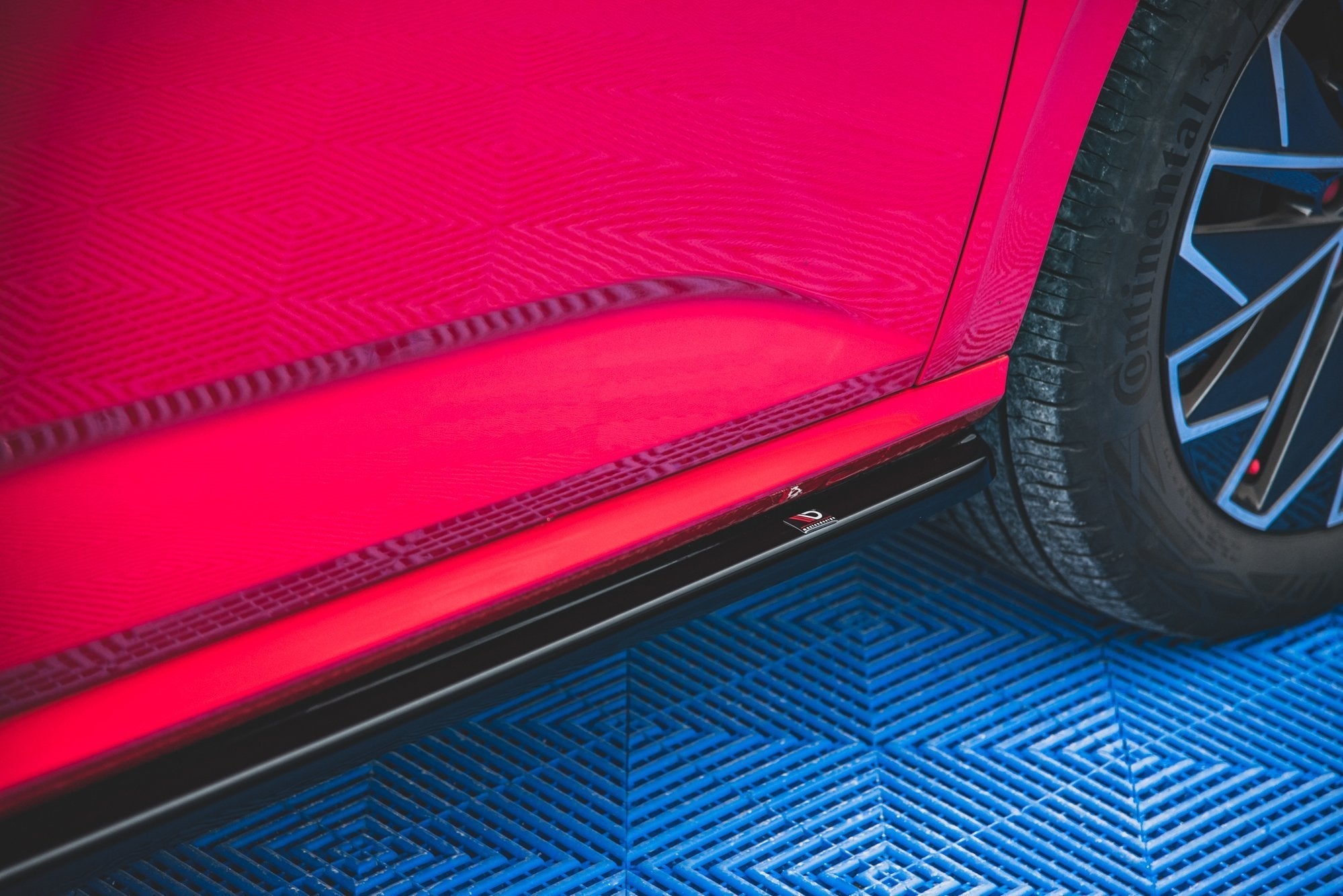 Maxton Design Difusores de taloneras laterales para Skoda Kamiq - imagen 5