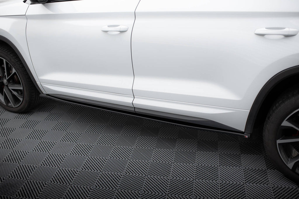 Maxton Design Difusores de taloneras laterales para Skoda Kodiaq Sportline/RS Mk1 / Mk1 Facelift - imagen 3