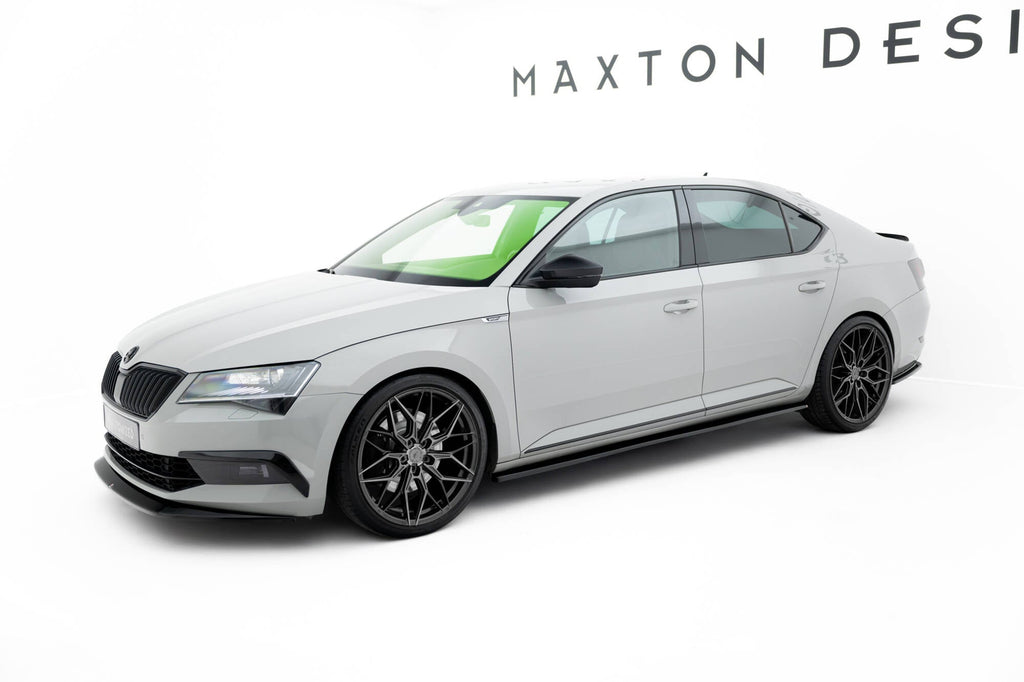 Maxton Design Difusores de taloneras laterales para Skoda Superb Liftback / Combi Mk3 - imagen 2