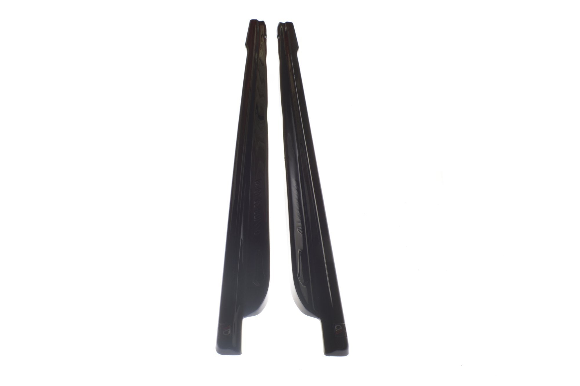 Maxton Design Difusores de taloneras laterales para Skoda Superb Liftback / Combi Mk3 Facelift - imagen 6