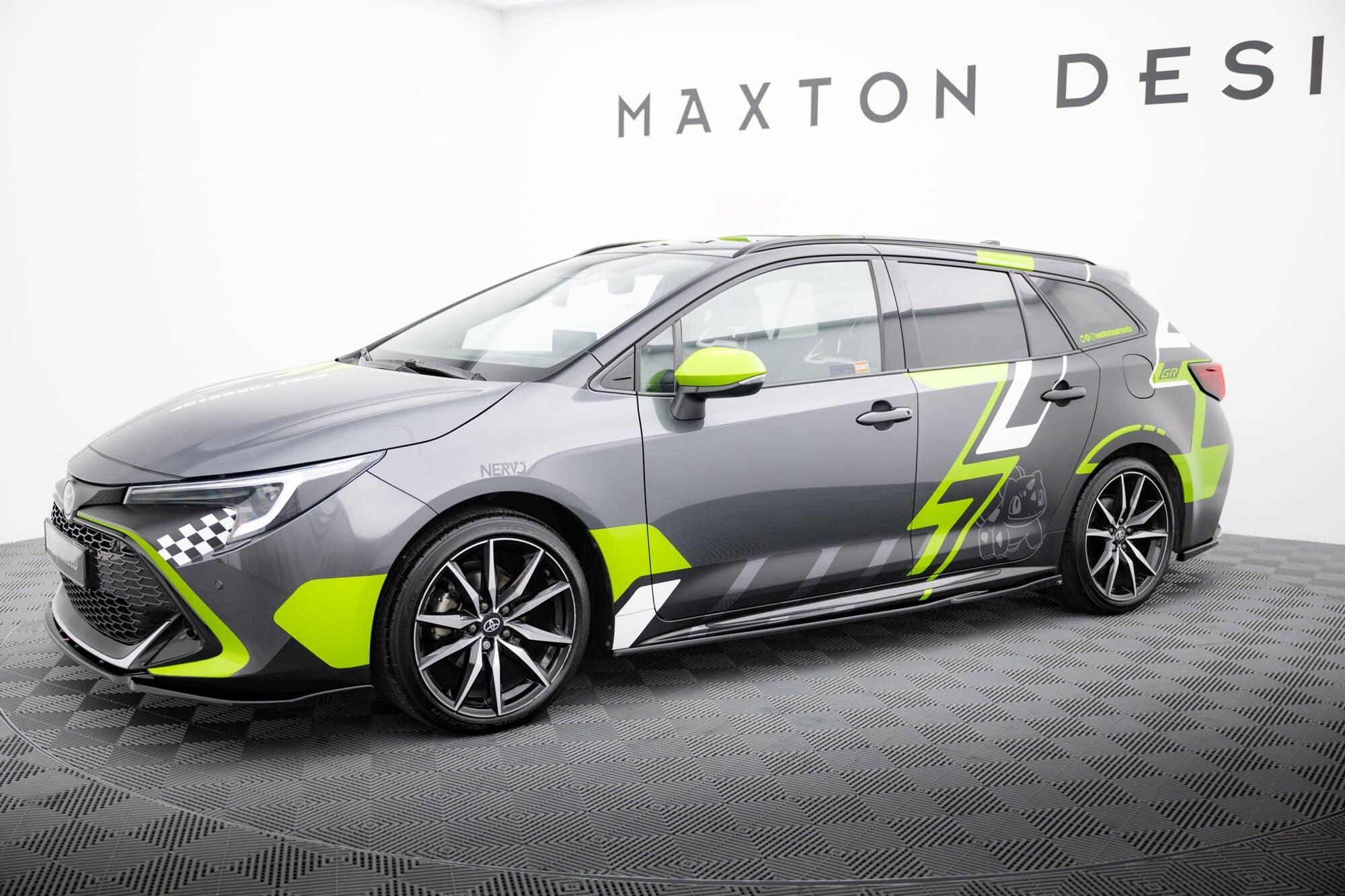 Maxton Design Difusores de taloneras laterales para Toyota Corolla GR Sport Touring Sports Mk12 - imagen 2