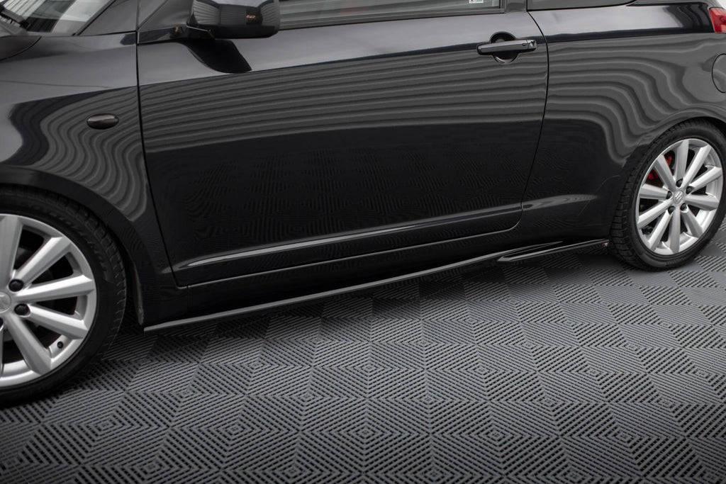 Maxton Design Difusores de taloneras laterales para Suzuki Swift Sport Mk4 - imagen 1