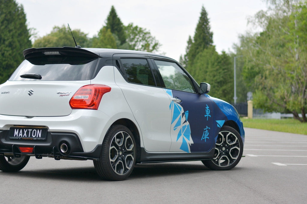 Maxton Design Difusores de taloneras laterales para Suzuki Swift Sport Mk6 - imagen 3