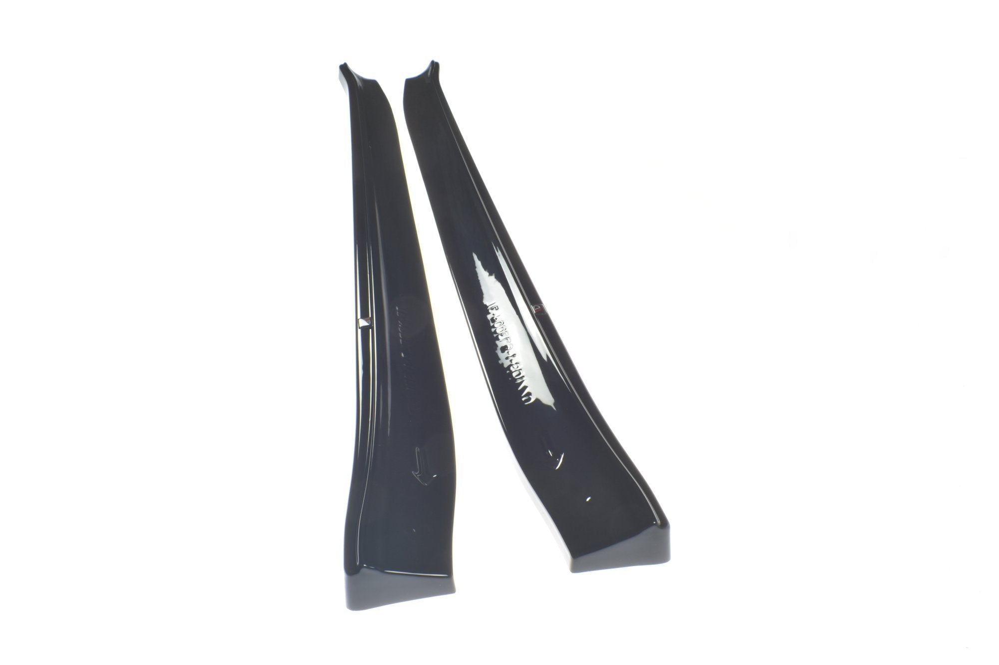 Maxton Design Difusores de taloneras laterales para Tesla Model 3 / Model 3 Performance Mk1 / Mk1 Facelift - imagen 5