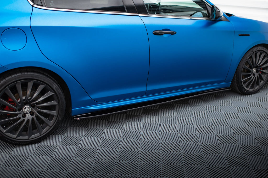 Maxton Design Difusores de taloneras laterales V.1 para Alfa Romeo Giulietta - imagen 3