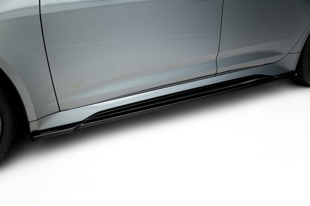 Maxton Design Difusores de taloneras laterales V.1 para Audi RS6 C8 / C8 Facelift - imagen 3
