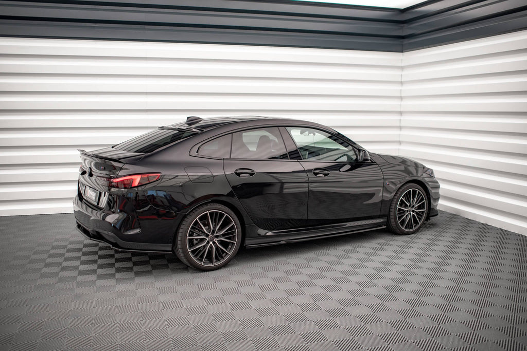 Maxton Design Difusores de taloneras laterales V.1 para BMW 2 Gran Coupe M-Pack / M235i F44 - imagen 2