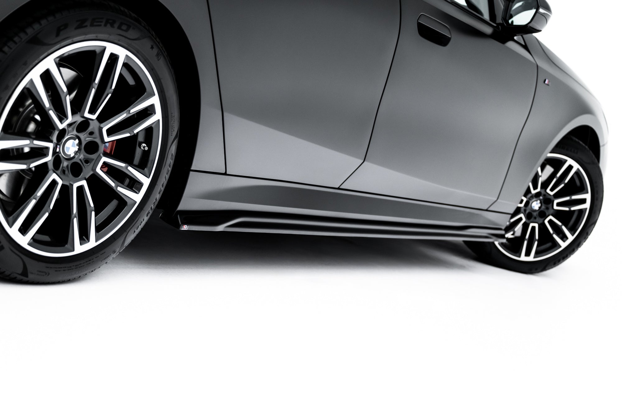 Maxton Design Difusores de taloneras laterales V.1 para BMW 5 M-Pack Sedan / Touring G60 / G61 - imagen 4