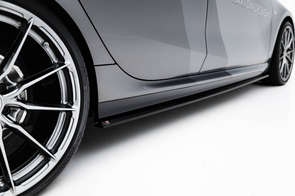 Maxton Design Difusores de taloneras laterales V.1 para BMW M135i F70 - imagen 2
