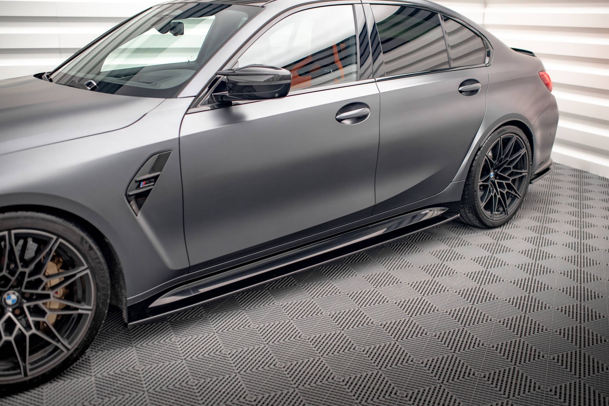Maxton Design Difusores de taloneras laterales V.1 para BMW M3 Sedan / Touring G80 / G81 - imagen 1