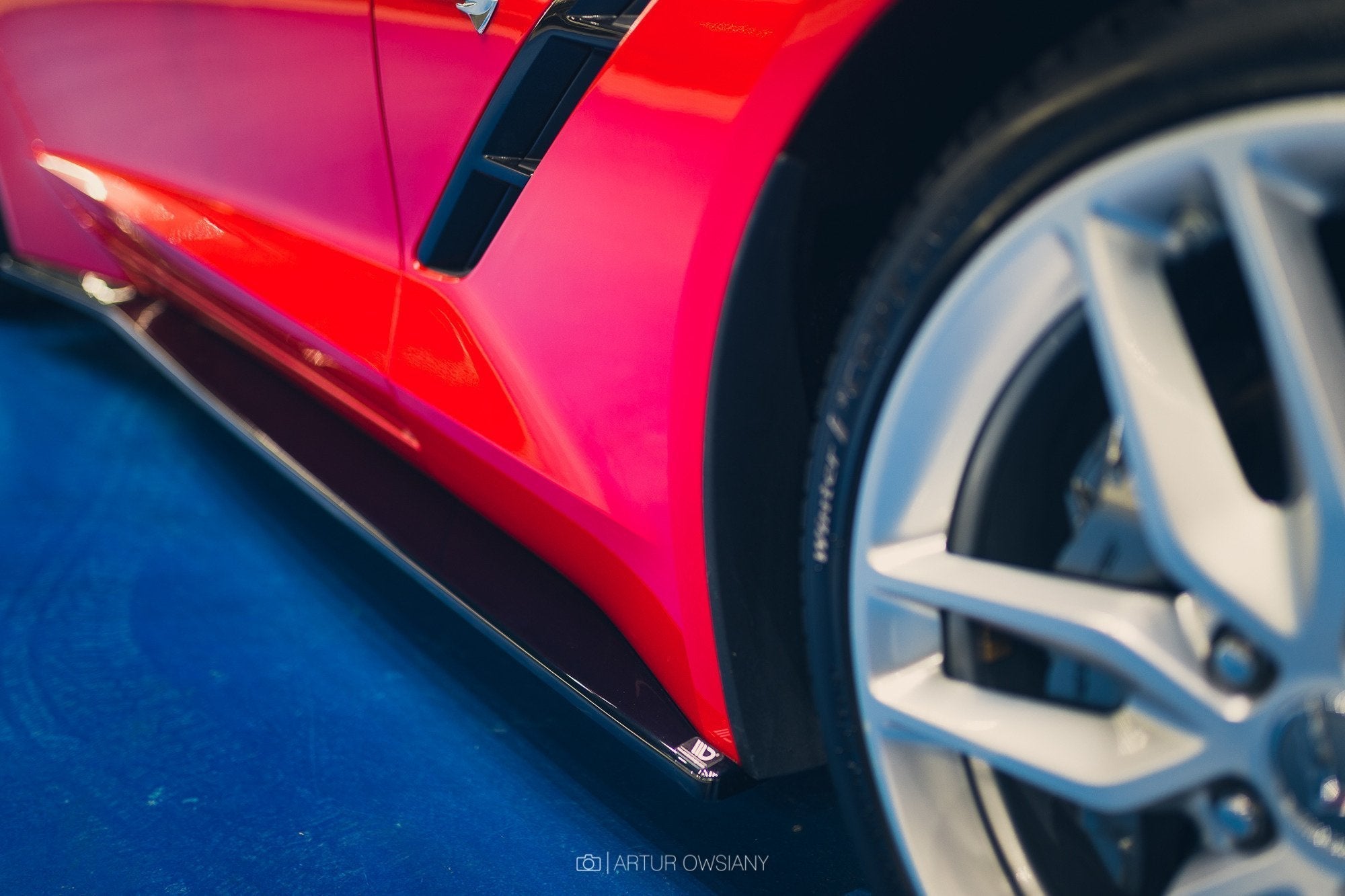 Maxton Design Difusores de taloneras laterales V.1 para Chevrolet Corvette Stingray C7 - imagen 3