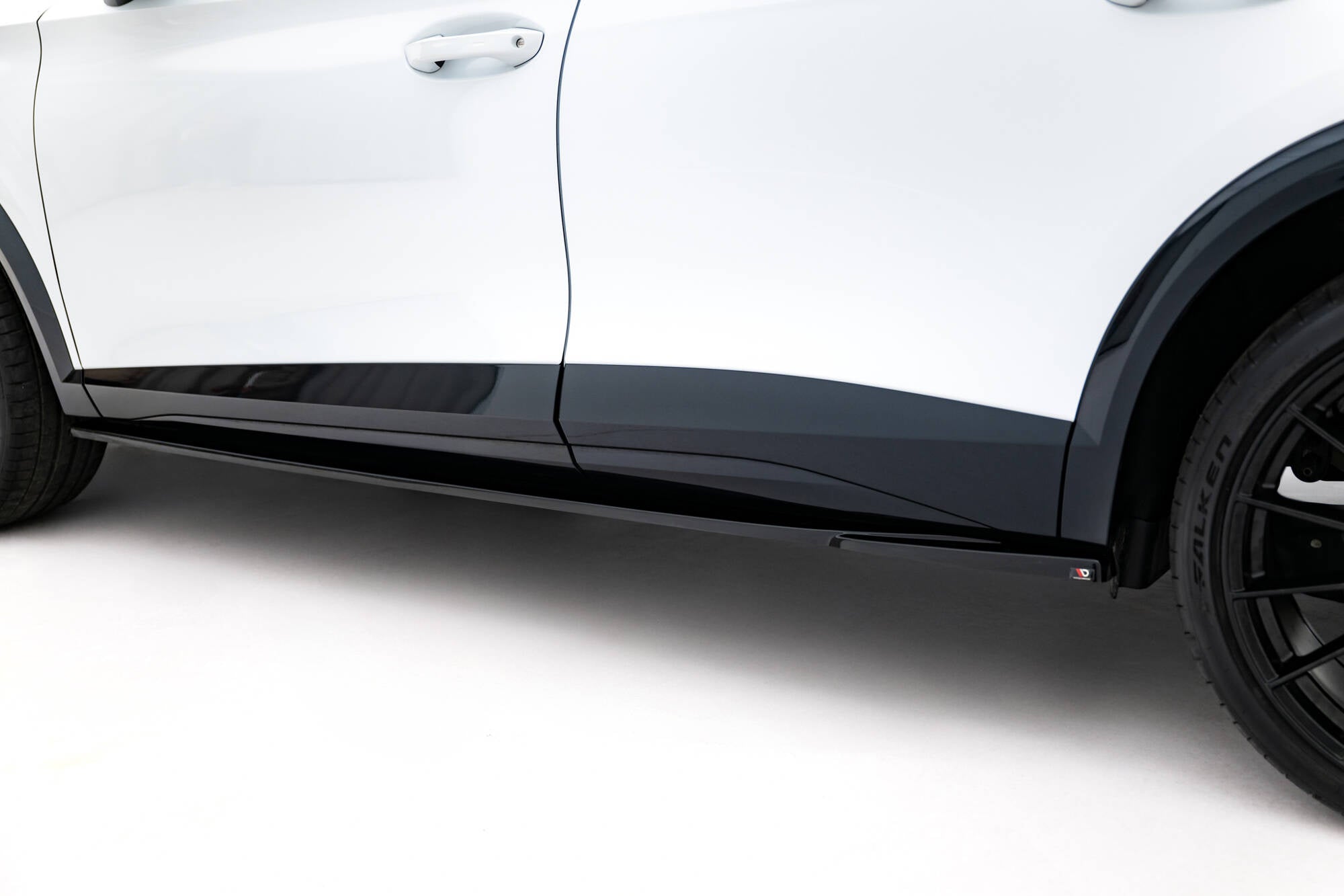 Maxton Design Difusores de taloneras laterales V.1 para Cupra Formentor Mk1 Facelift - imagen 3