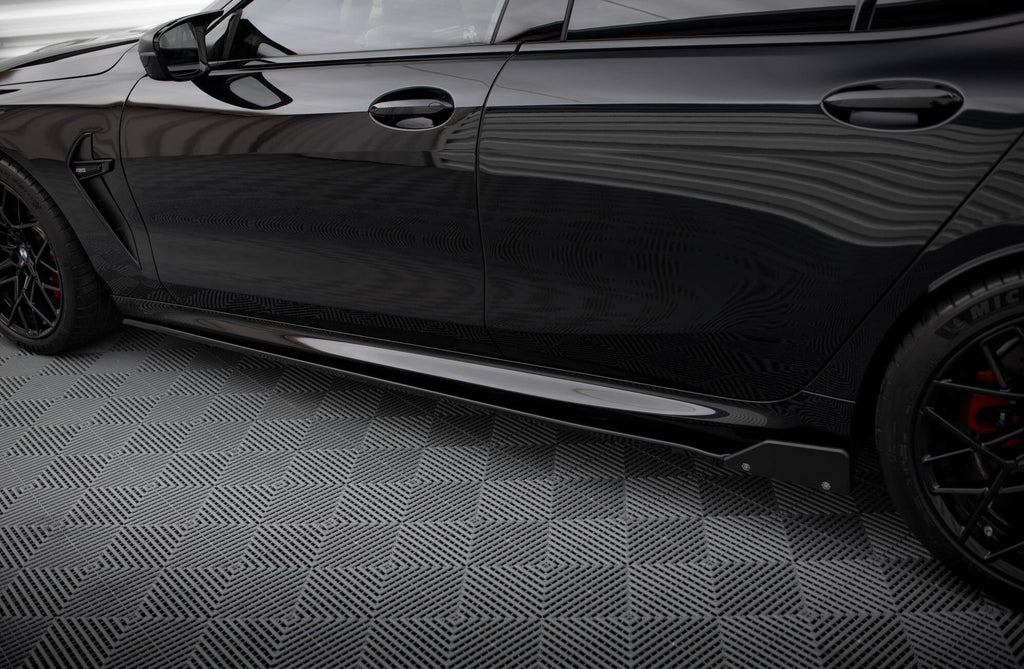 Maxton Design Difusores de taloneras laterales V.1 + Flaps para BMW M8 Gran Coupe F93 / 8 Gran Coupe M-Pack G16 - imagen 1