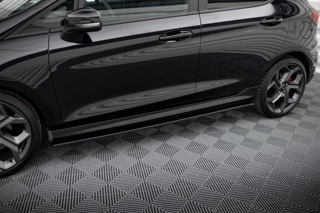 Maxton Design Difusores de taloneras laterales V.1 para Ford Fiesta ST / ST-Line Mk8 - imagen 1