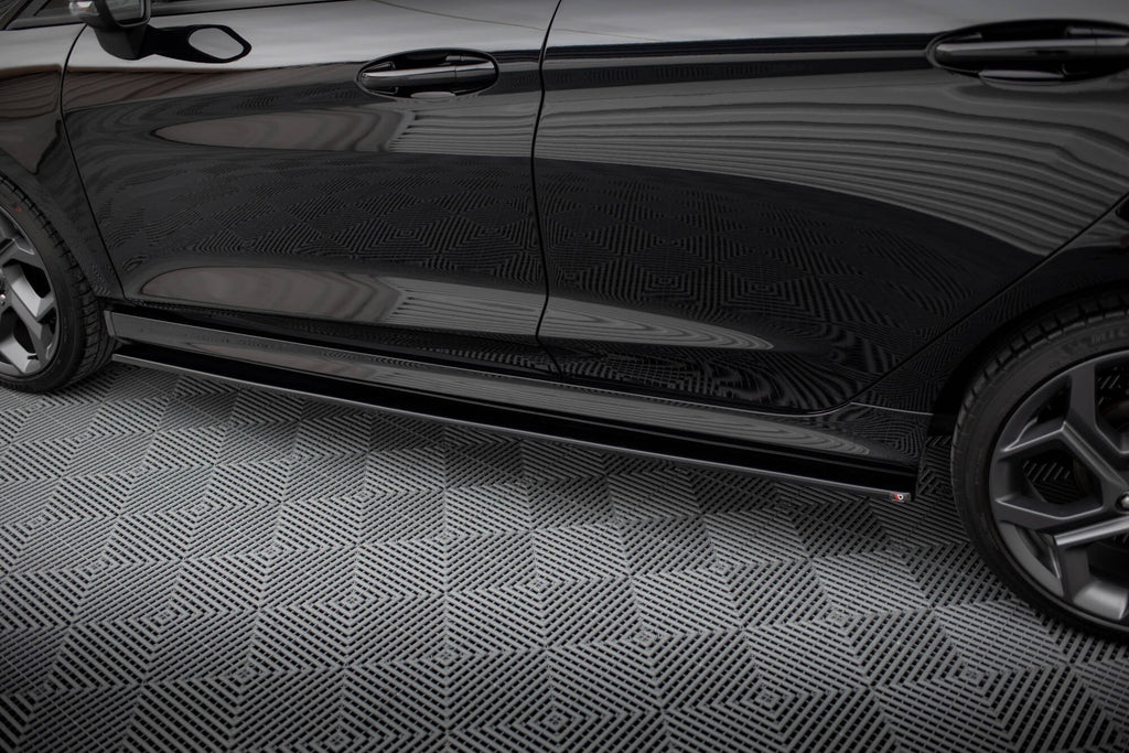 Maxton Design Difusores de taloneras laterales V.1 para Ford Fiesta ST / ST-Line Mk8 - imagen 3