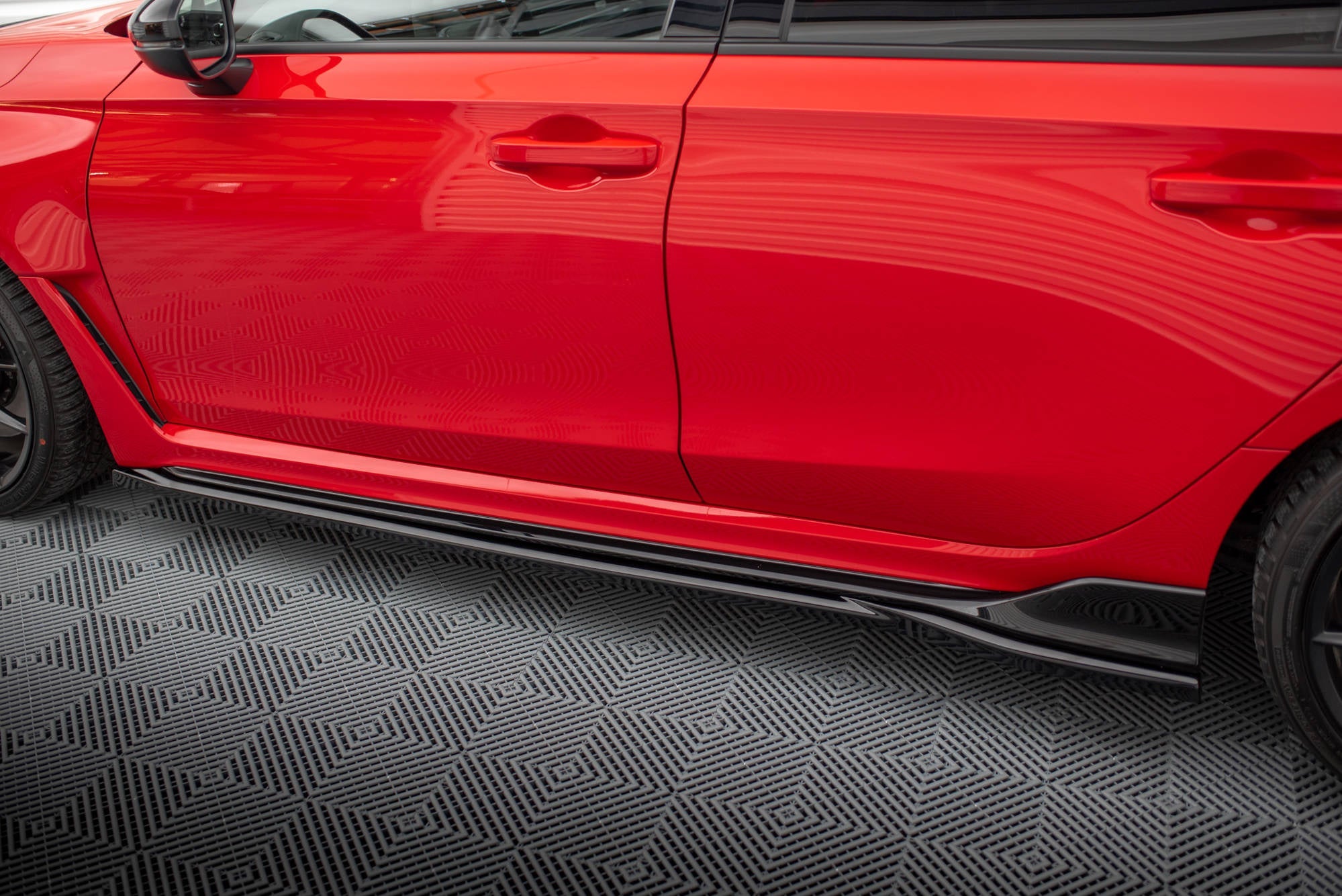 Maxton Design Difusores de taloneras laterales V.1 para Honda Civic Type-R Mk 11 - imagen 3